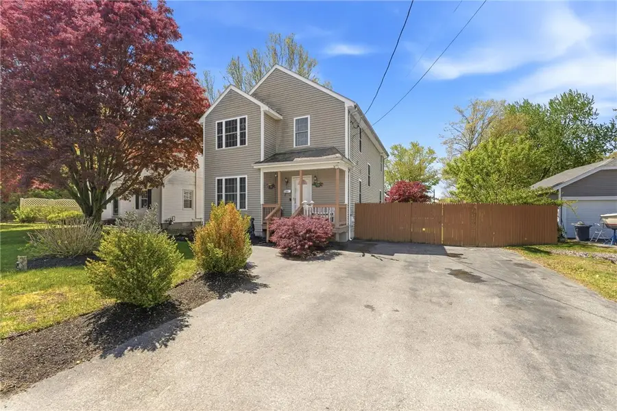 61 Metropolitan Avenue, Cranston, RI 02920 - #2