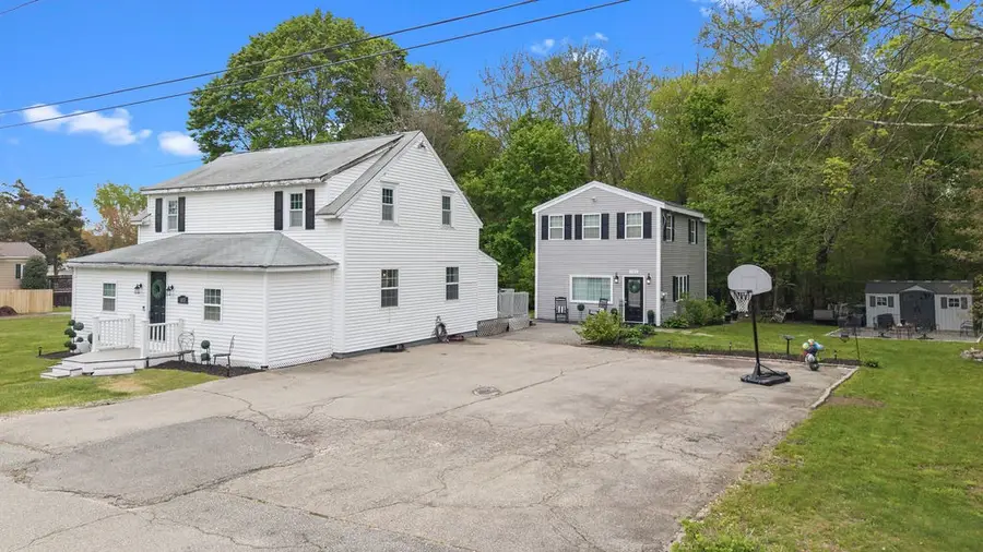 102 Sayles Avenue, Warwick, RI 02889 - #3
