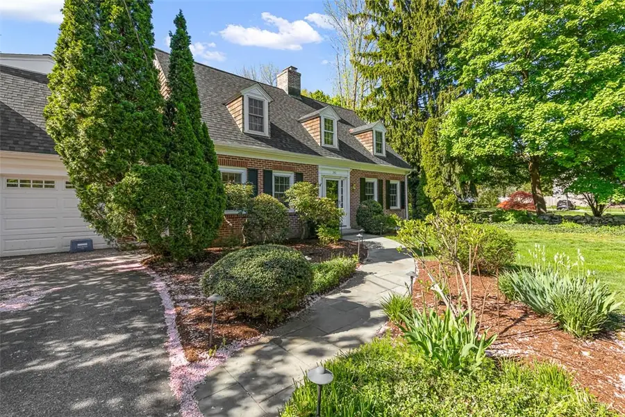 340 Newman Avenue, Rumford, RI 02916 - #3