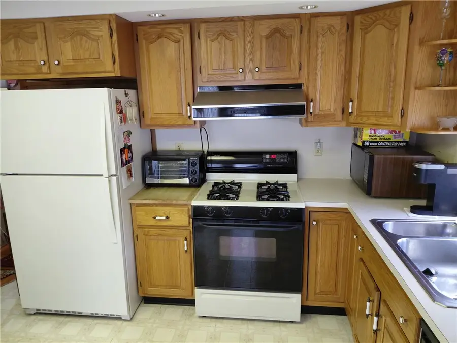 48 Jenks Street, East Providence, RI 02914 - #3