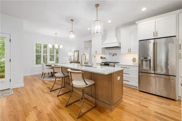 124 Oak Street, South Kingstown, RI 02879