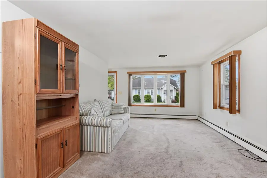 121 Fern Street, Warwick, RI 02889 - #3