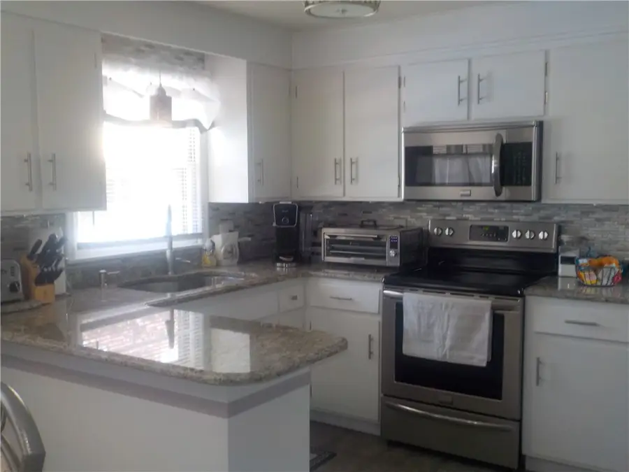 72 Wayne Road, Woonsocket, RI 02895 - #3