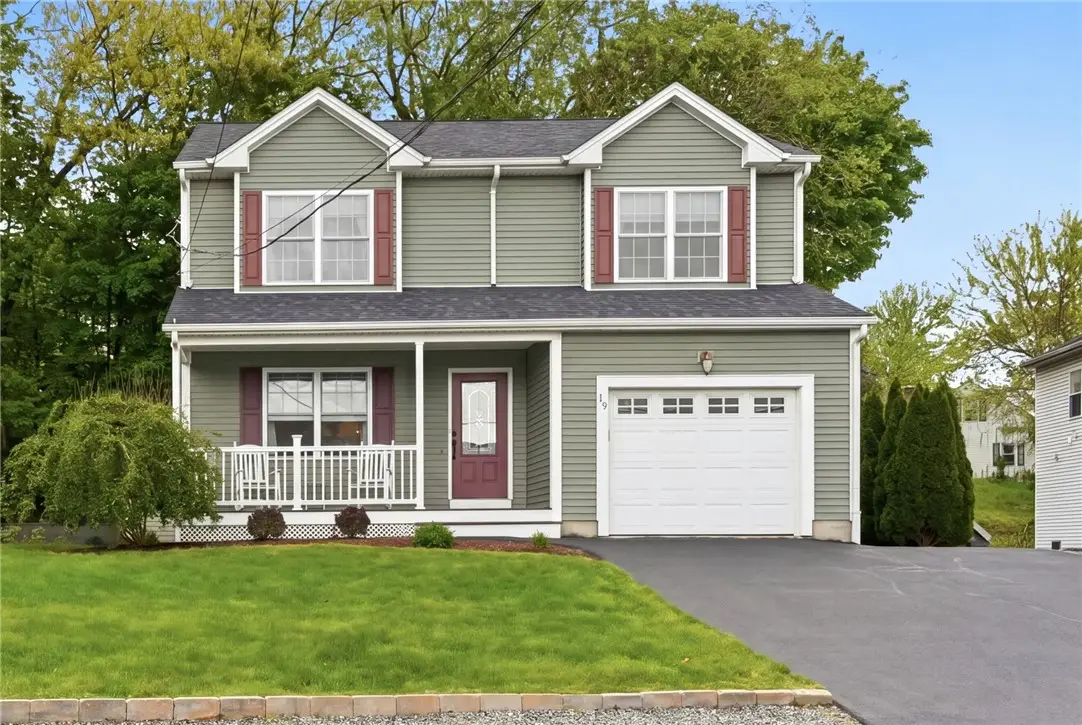 15 Aborn Avenue, Cumberland Hill, RI 08264 - #1