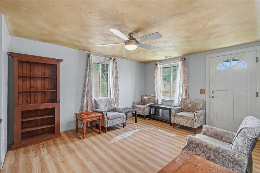 87 Easton Avenue, Warwick, RI 02889 - #3