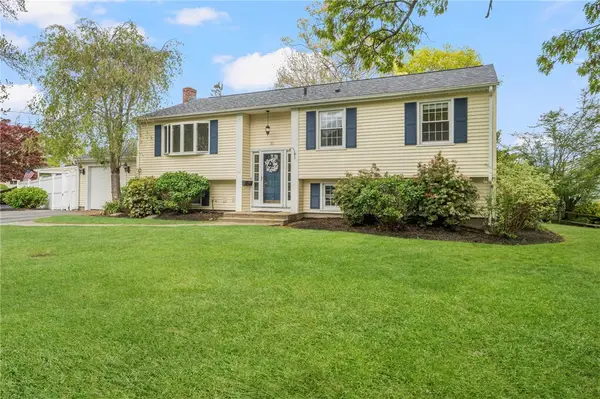80 Killey Avenue, Warwick, RI 02889