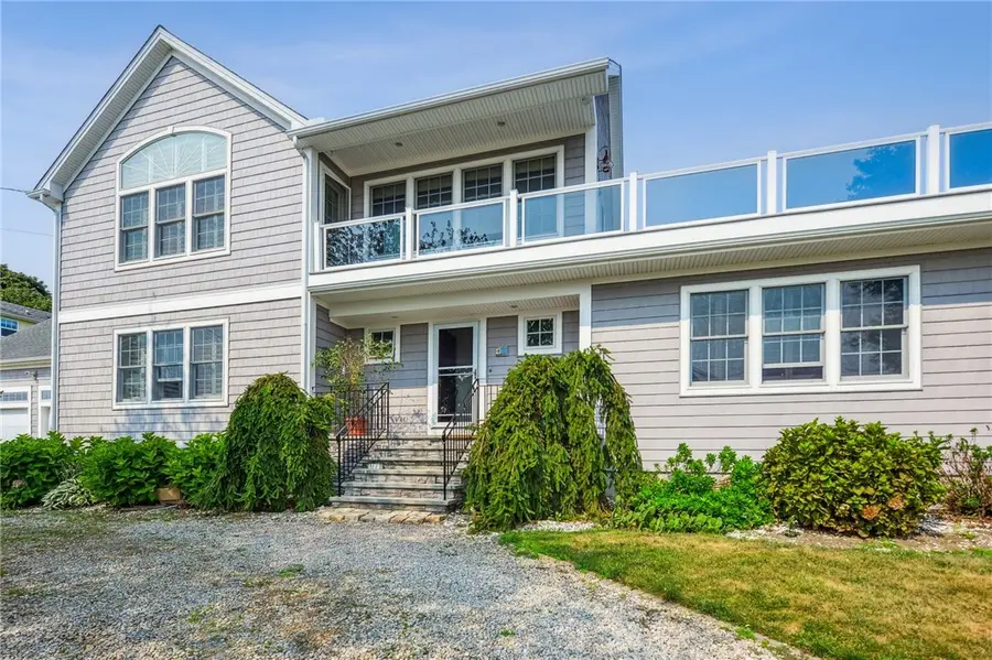 18 Anawan Avenue, Narragansett, RI 02882 - #2