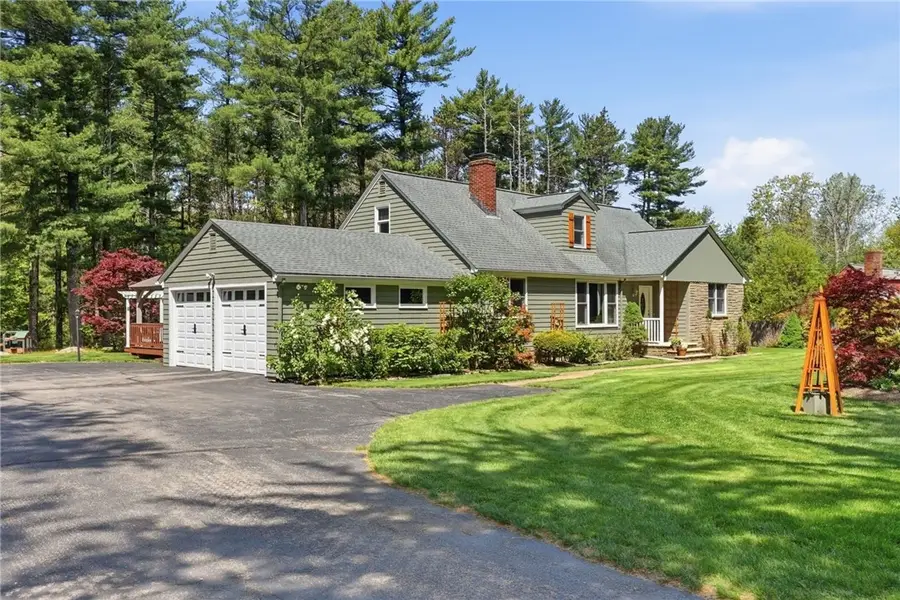 712 East Road Road, Scituate, RI 02857 - #3