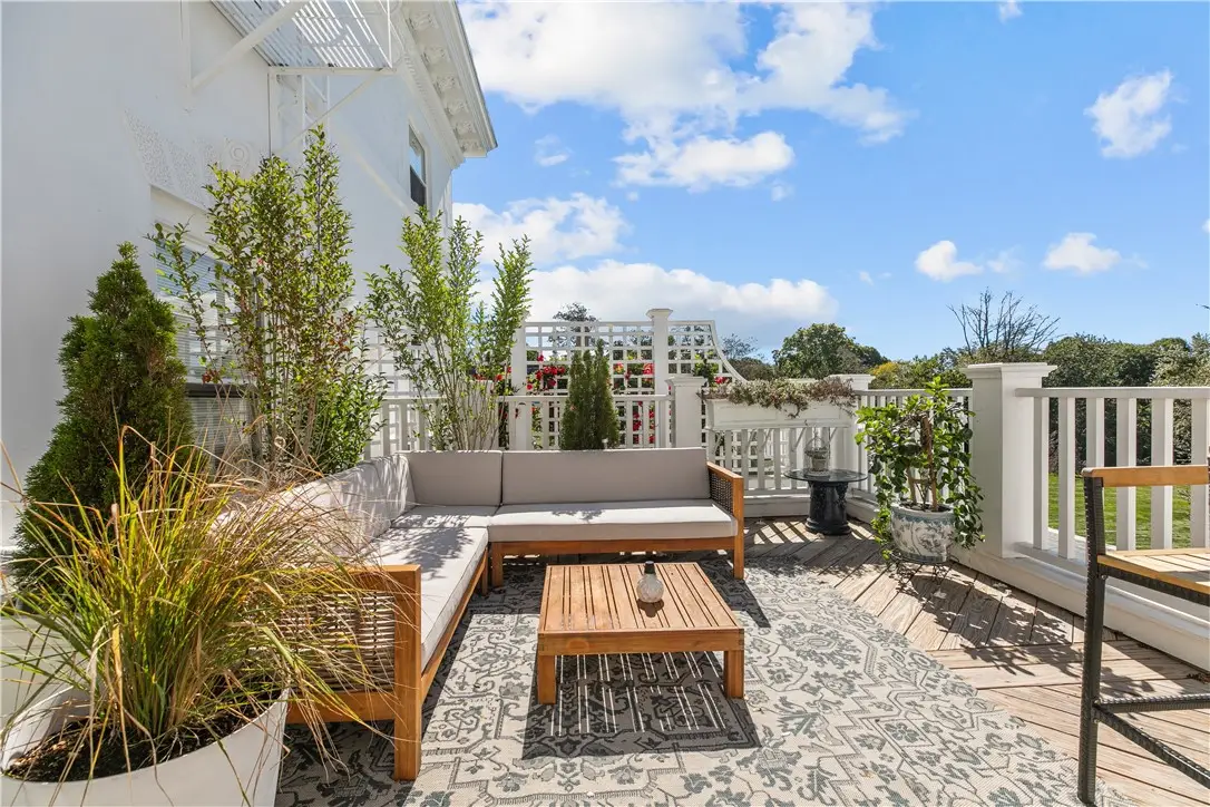 519 Bellevue Avenue #2N, Newport, RI 02840 - #1