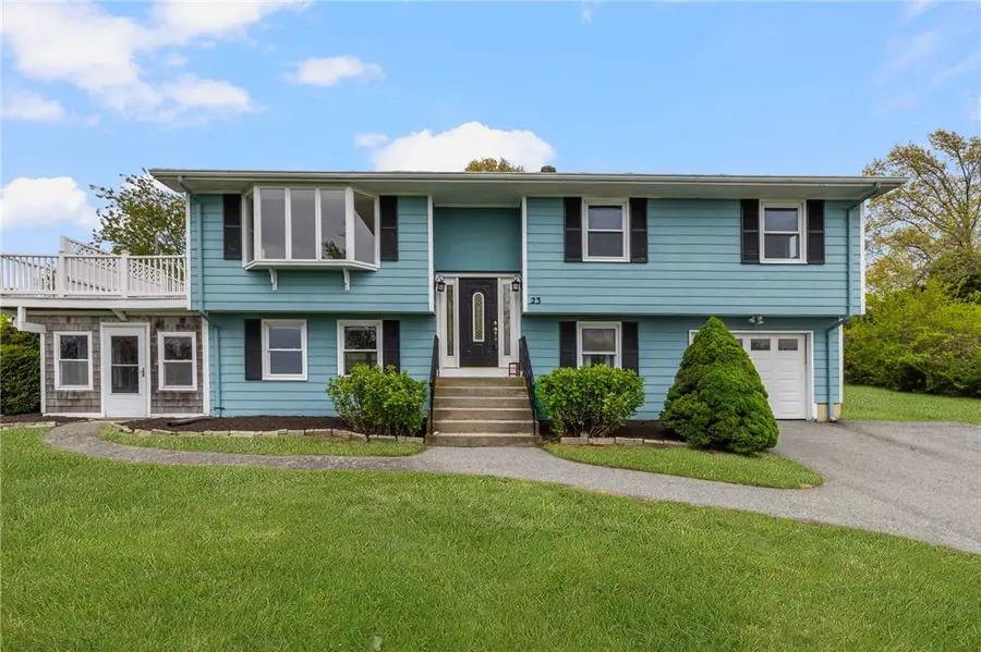 23 Algonquin Drive, Middletown, RI 02842 - #3
