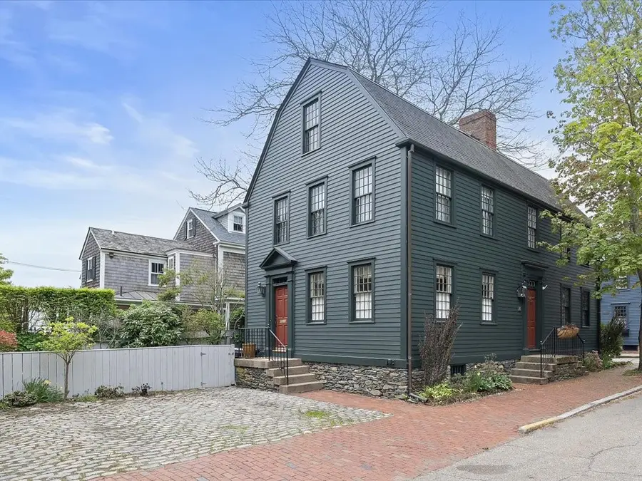 20 Willow Street, Newport, RI 02840 - #2