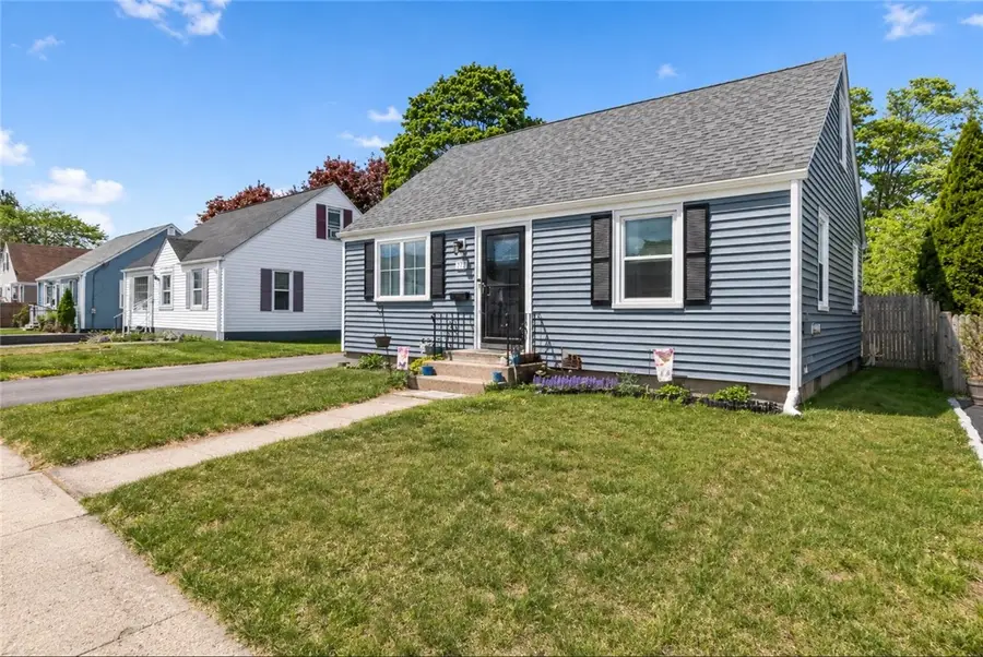 107 Olympia Avenue, Pawtucket, RI 02861 - #3