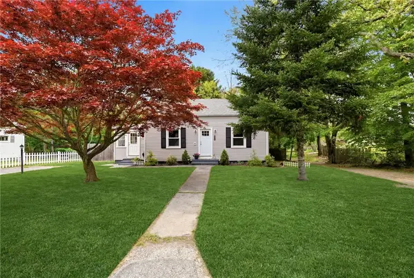 34 Wood Street, Coventry, RI 02816