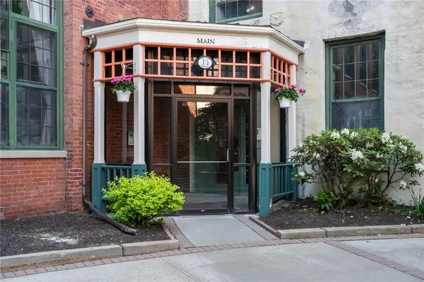 15 Higgins Street #109, Smithfield, RI 02917