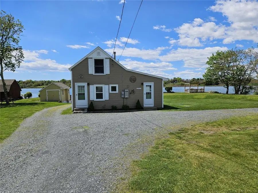 2353 Main Road, Tiverton, RI 02878 - #3