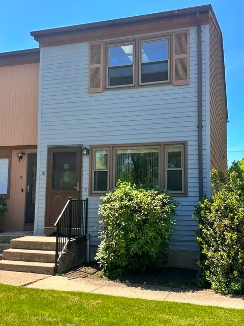 275 Grotto Avenue #16, Pawtucket, RI 02860