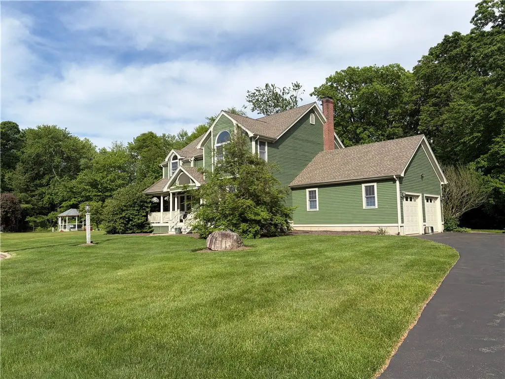 35 Great Road, Barrington, RI 02806 - #1