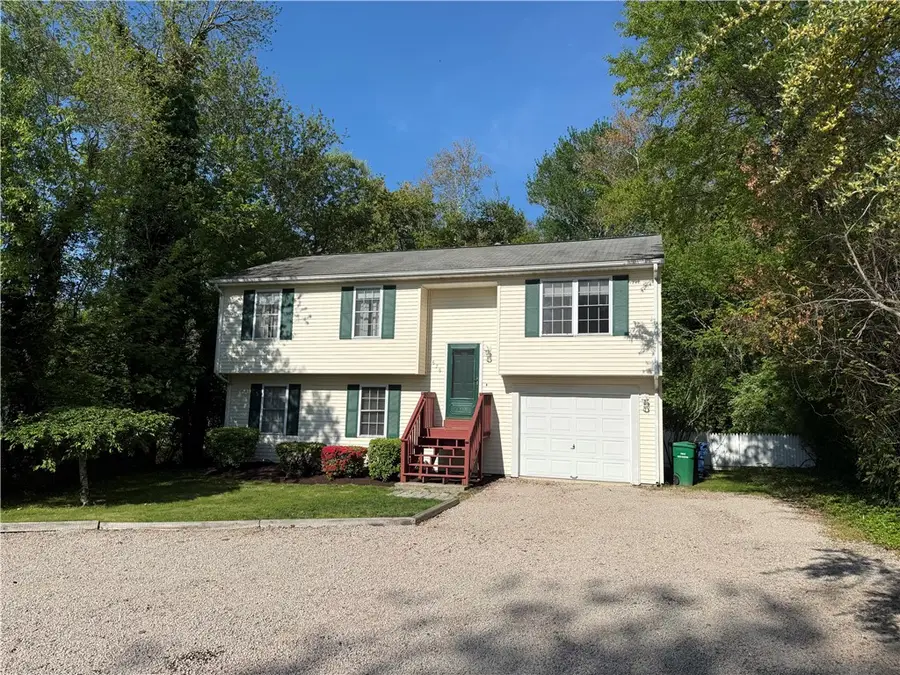 1676 Kingstown Road, South Kingstown, RI 02879 - #2