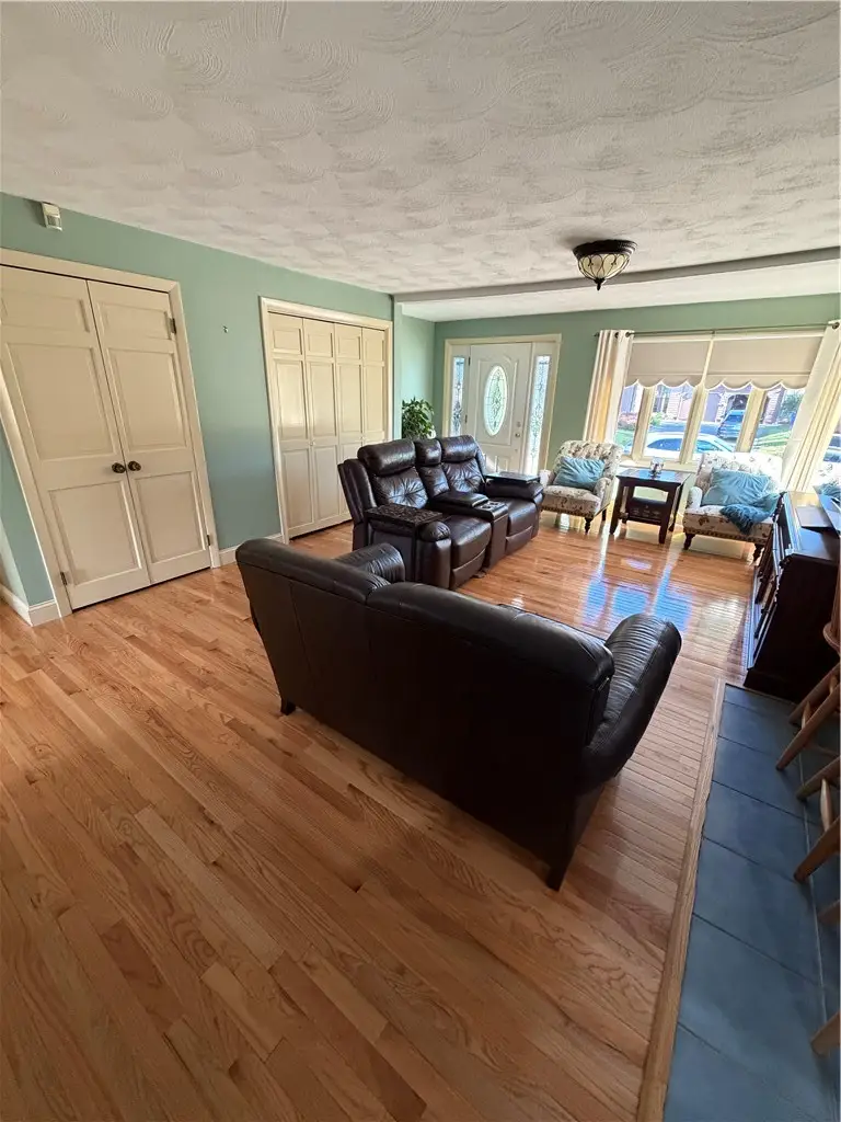 45 Pinewood Drive, North Providence, RI 02904 - #3