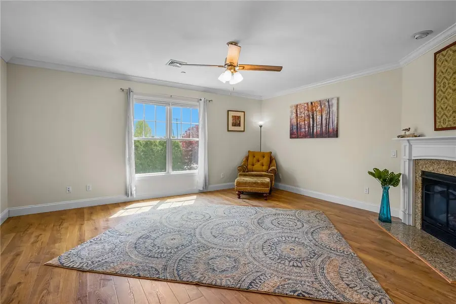 200 Roger Williams Avenue #109, Rumford, RI 02916 - #3
