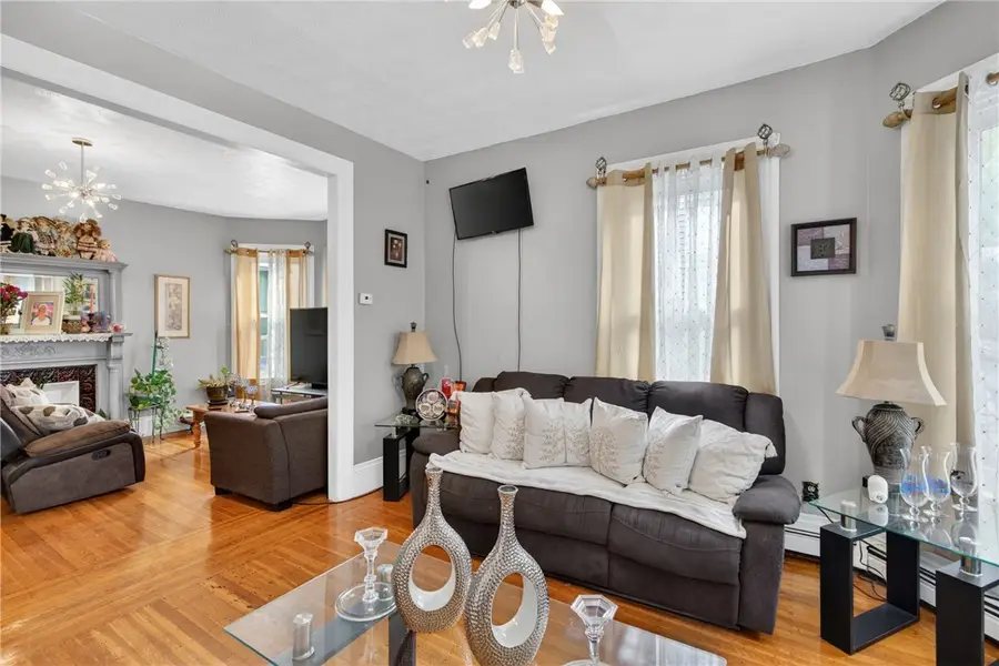 68 Whitmarsh Street, Providence, RI 02907 - #3