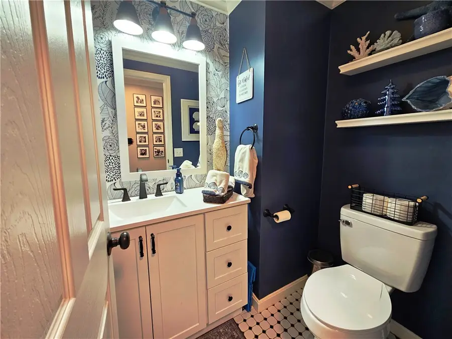 190 Arnolds Neck Drive, Warwick, RI 02886 - #3
