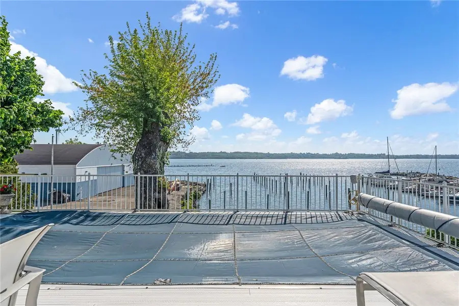 8 Rushton Drive, Cranston, RI 02905 - #2
