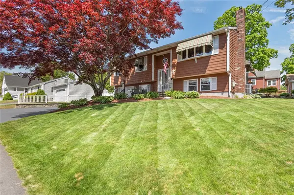 11 Bourassa Avenue, Woonsocket, RI 02895