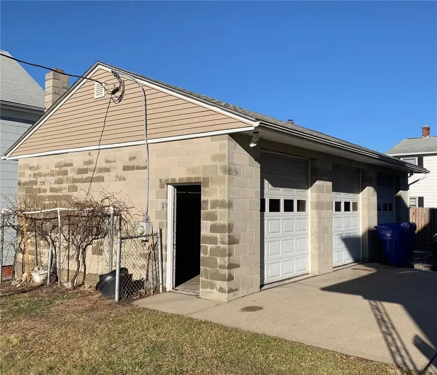 38 Lawrence Street, Pawtucket, RI 02860 - #3
