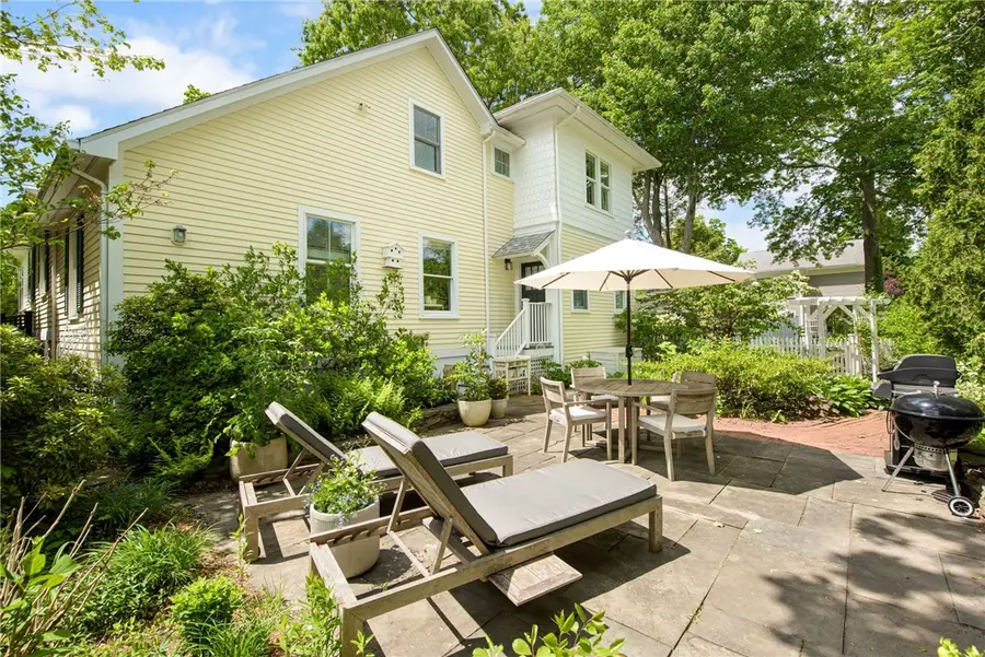 21 2nd Street, Barrington, RI 02806 - #2