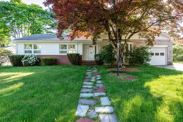 64 Amherst Road, Cranston, RI 02920