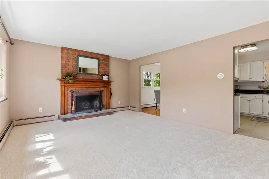 51 Quannacut Road, Westerly, RI 02891 - #3