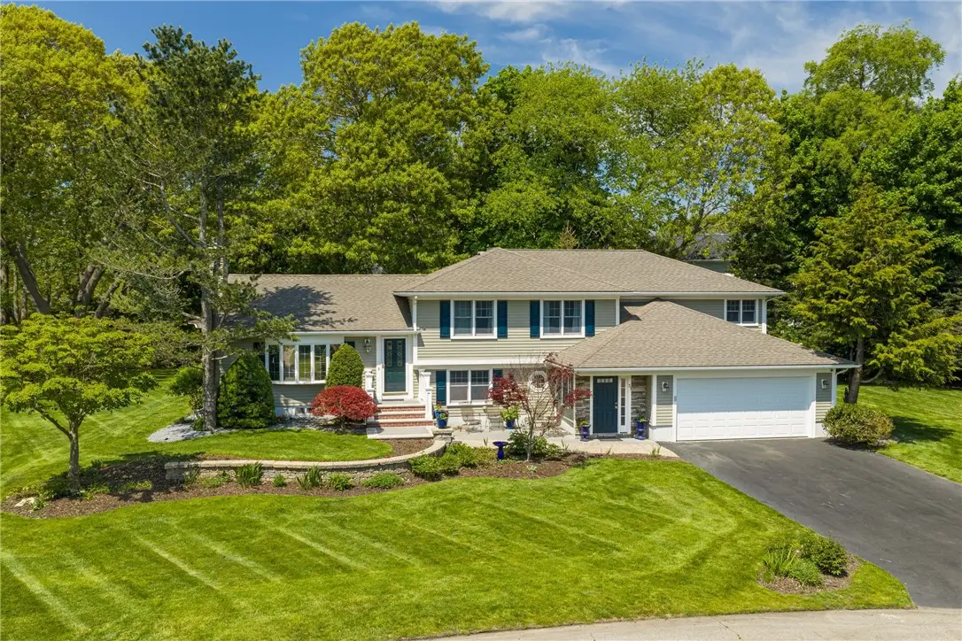 31 Meadowbrook Drive, Barrington, RI 02806 - #1