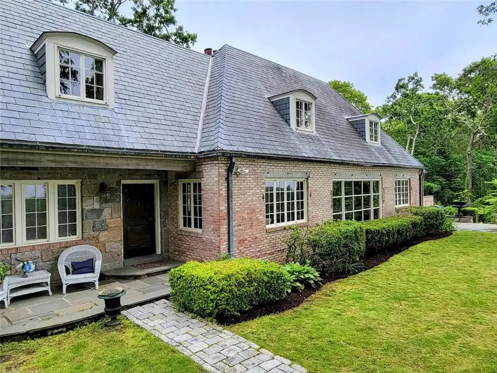 2625 Commodore Perry Highway, South Kingstown, RI 02879 - #1