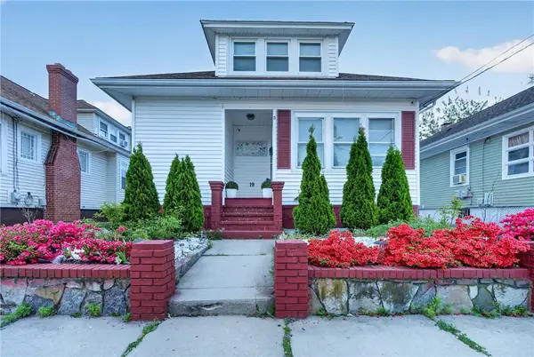 19 Netherlands Avenue, Cranston, RI 02905