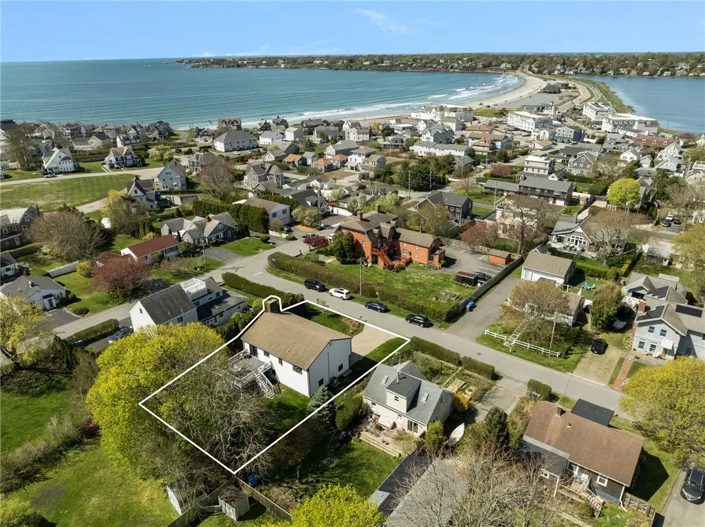 11 Renfrew Avenue, Middletown, RI 02842 - #1