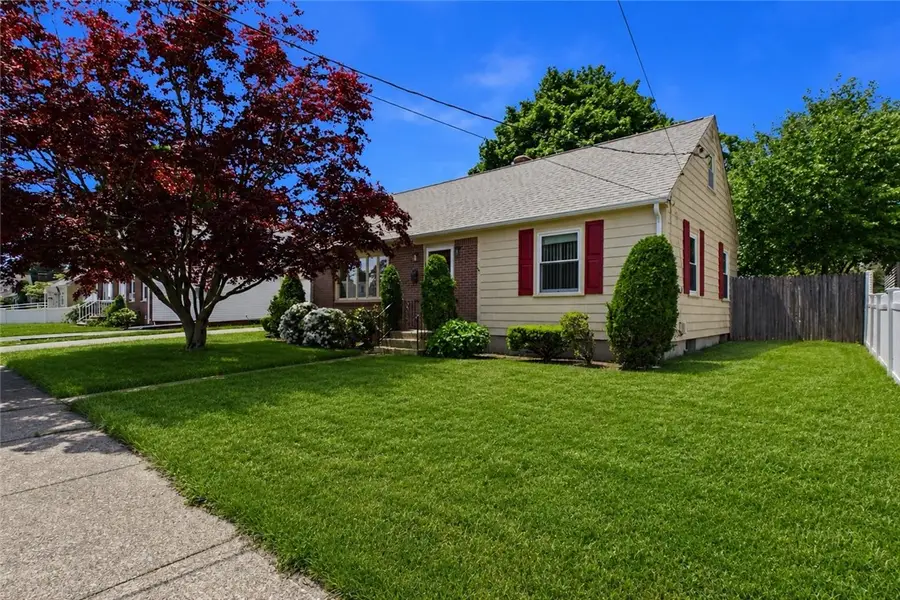 85 2nd Street, Pawtucket, RI 02861 - #2