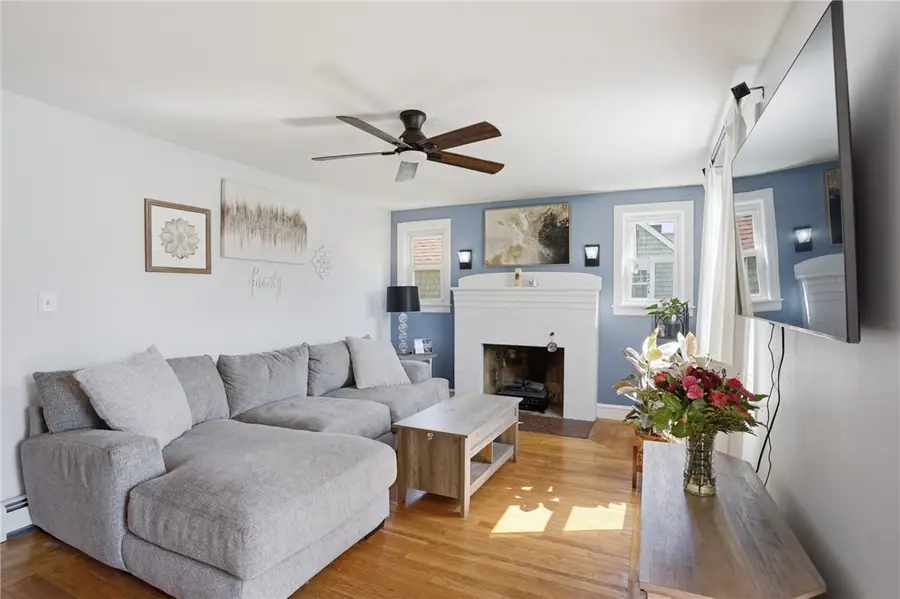 267 Fiat Avenue, Cranston, RI 02910 - #2