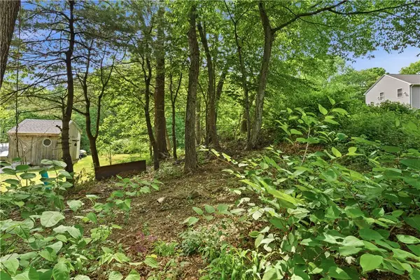 38 Summit Road, Cumberland, RI 02864