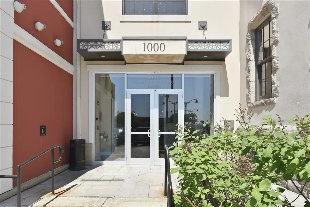 1000 Chapel View Boulevard #306, Cranston, RI 02920 - #1