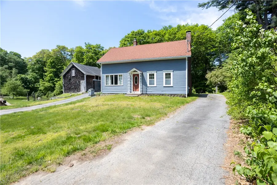 48 Brayton Road, Smithfield, RI 02917 - #3