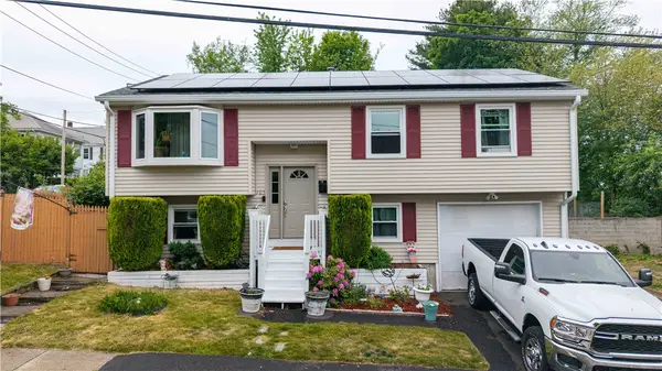 105 Lyman Street, Pawtucket, RI 02860