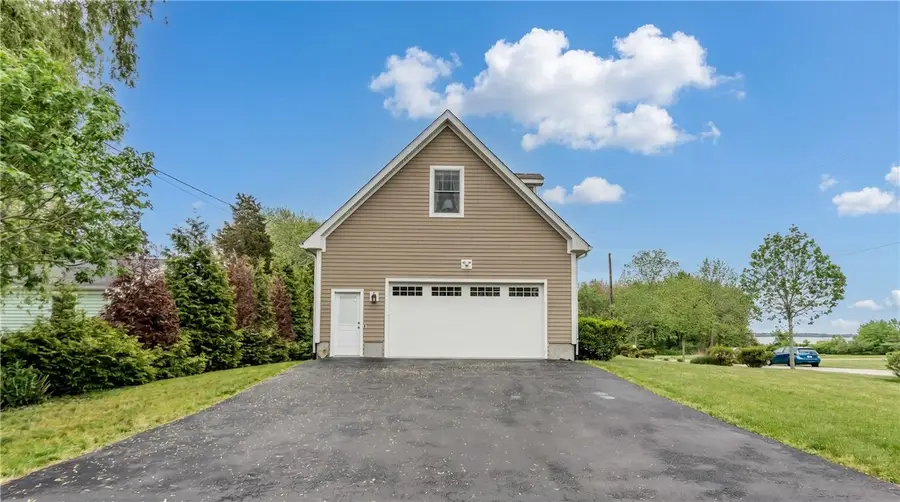 111 Middle Street, North Kingstown, RI 02852 - #3