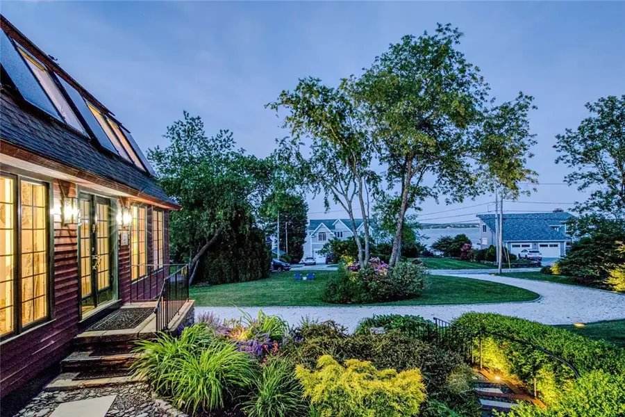75 Macomber Lane, Portsmouth, RI 02871 - #2