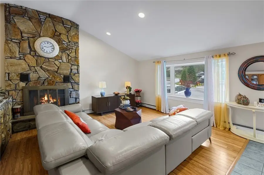 5 Woodbine Street, North Providence, RI 02911 - #2