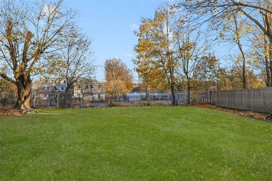 208 Marlborough Street #4, East Greenwich, RI 02818 - #3