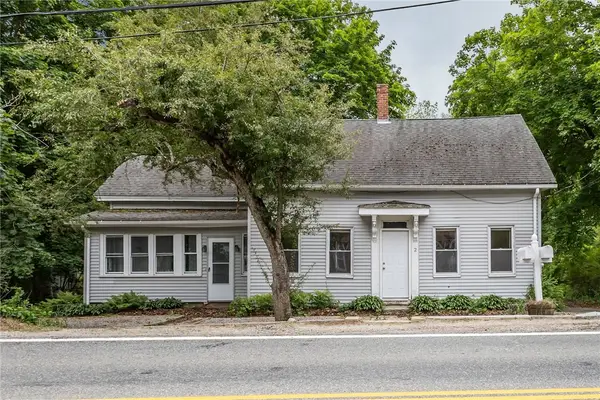 2 Plainfield Pike, Foster, RI 02825