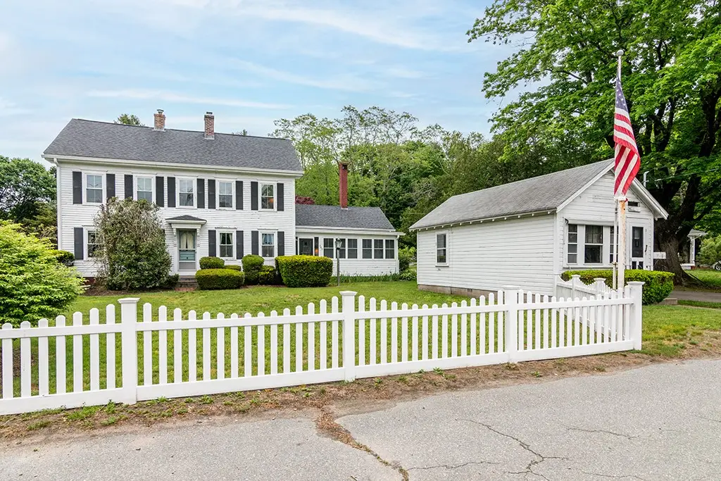 385 Ten Rod Road, North Kingstown, RI 02852 - #1