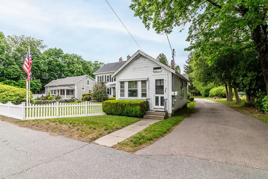 385 Ten Rod Road, North Kingstown, RI 02852 - #2