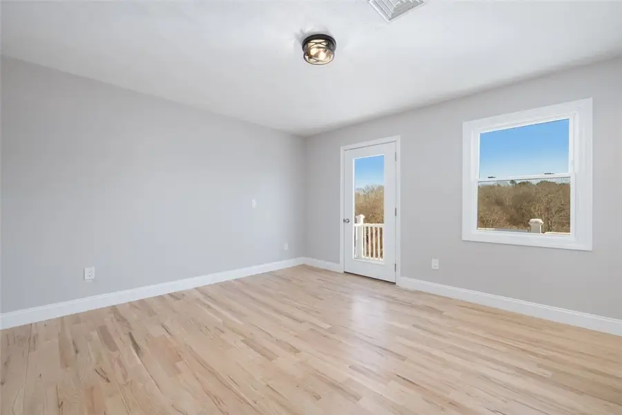 36 Kinnicutt Avenue, Warren, RI 02885 - #3
